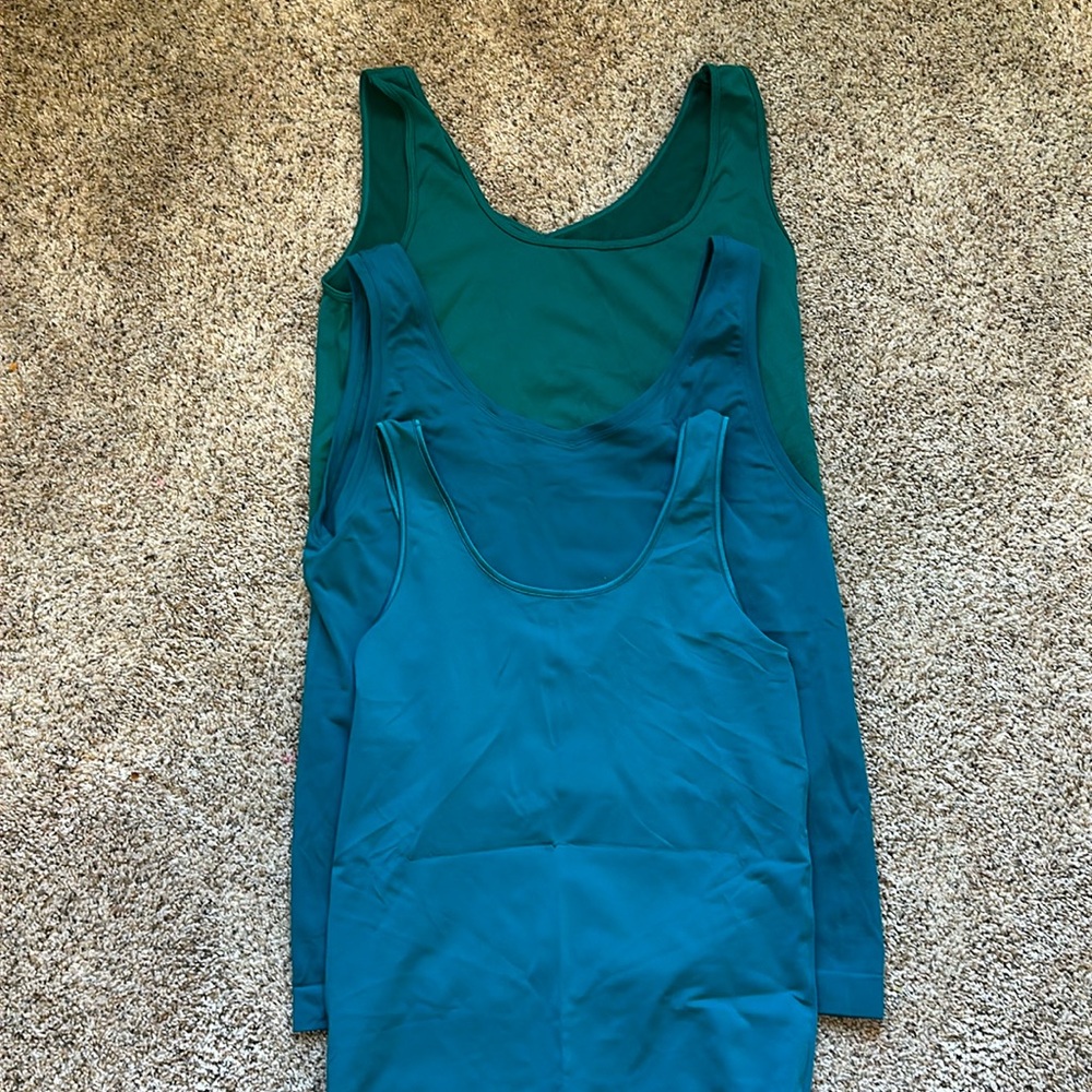 Stretchy Women’s Tank